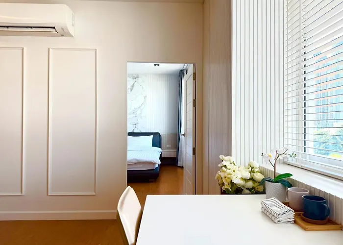 The Prestige Living At Sathorn-chan *