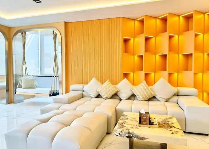The Prestige Living At Sathorn-chan Appartamento